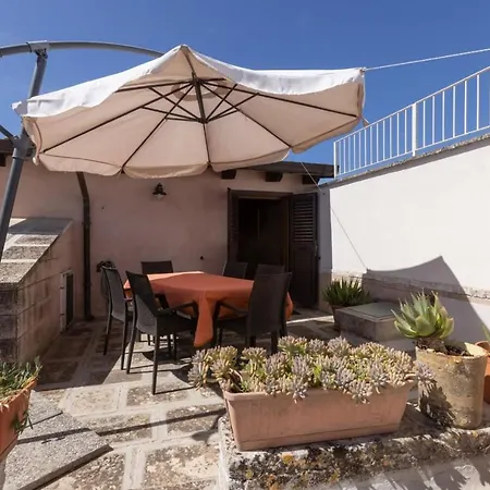 Casa La Stella * 加拉蒂纳